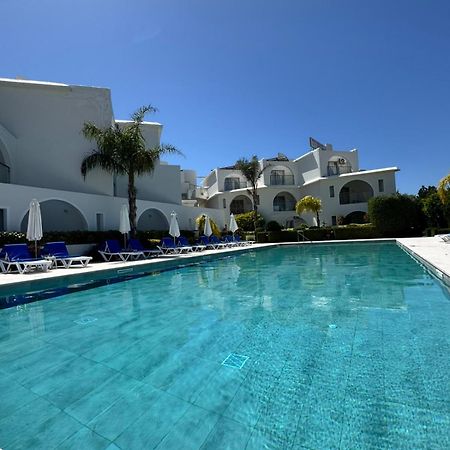 Pandream Hotel Apartments Paphos Bagian luar foto