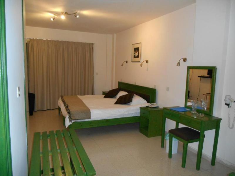 Pandream Hotel Apartments Paphos Ruang foto