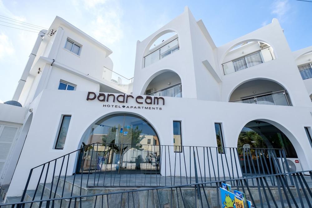 Pandream Hotel Apartments Paphos Bagian luar foto