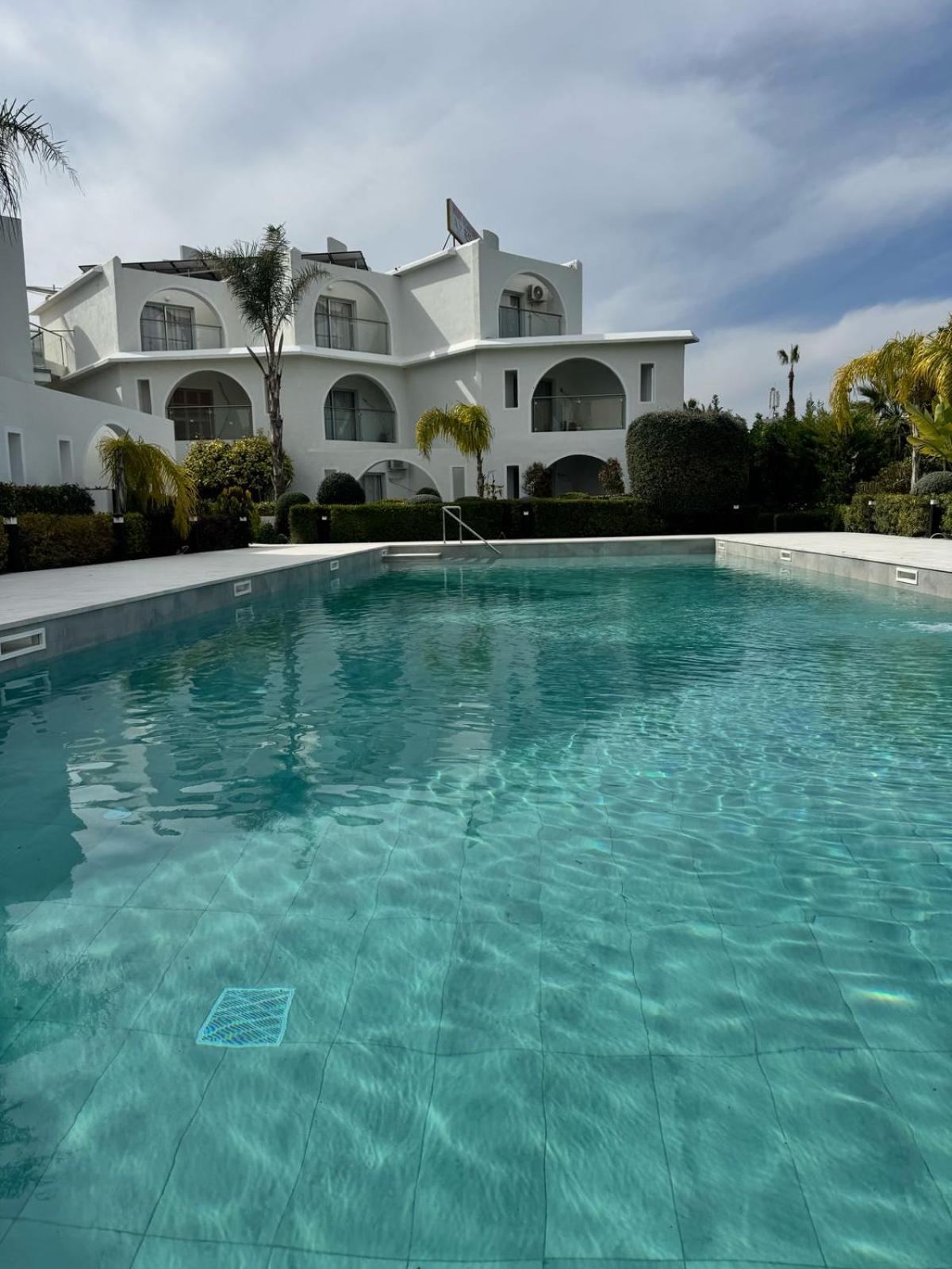 Pandream Hotel Apartments Paphos Bagian luar foto