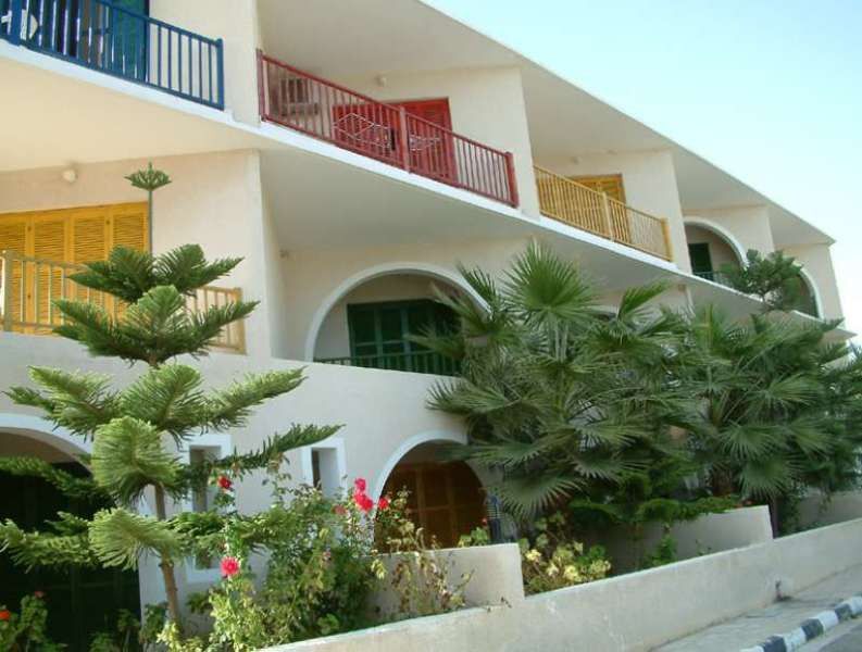 Pandream Hotel Apartments Paphos Bagian luar foto