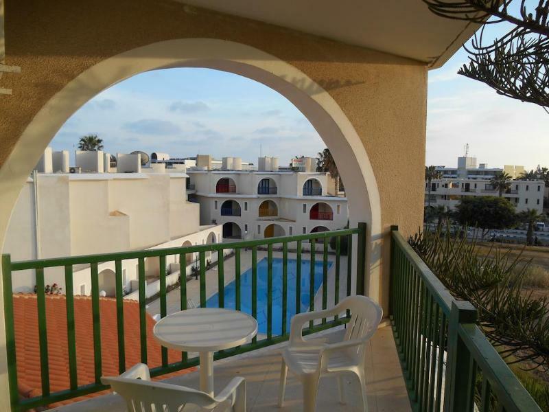 Pandream Hotel Apartments Paphos Bagian luar foto
